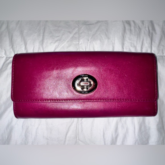 COACH // Burgundy Smith Leather TurnlockSlim Envelope Wallet - Picture 2 of 9